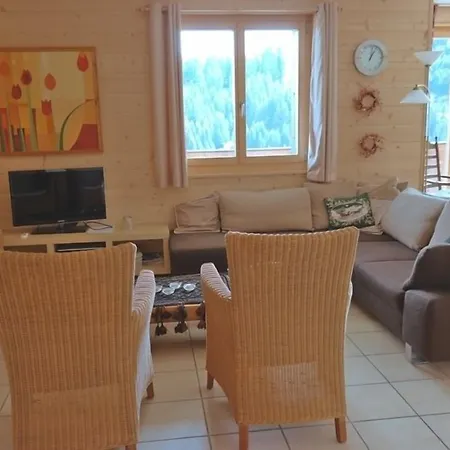Apartman Moilles 15 *